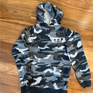 Under Armour Black and Gray Camo Sweatshirt